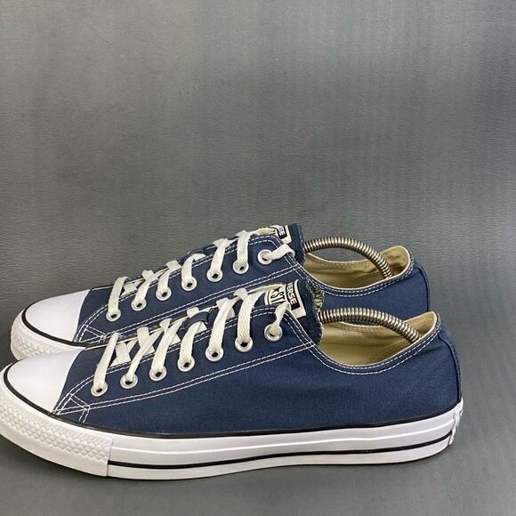 Converse Chucks Taylor All Star sneaker shoes mens size 11 - Picture 2 of 8